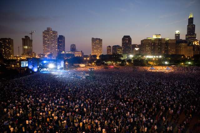 Eight Things You Need to Know About Lolla Cashless - Your Chicago Guide