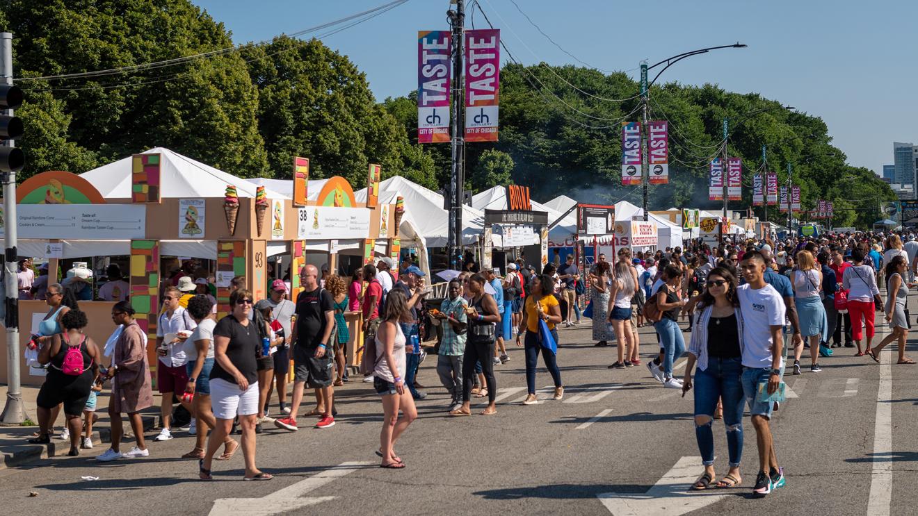 Taste of Chicago makes a comeback across Chicago this summer