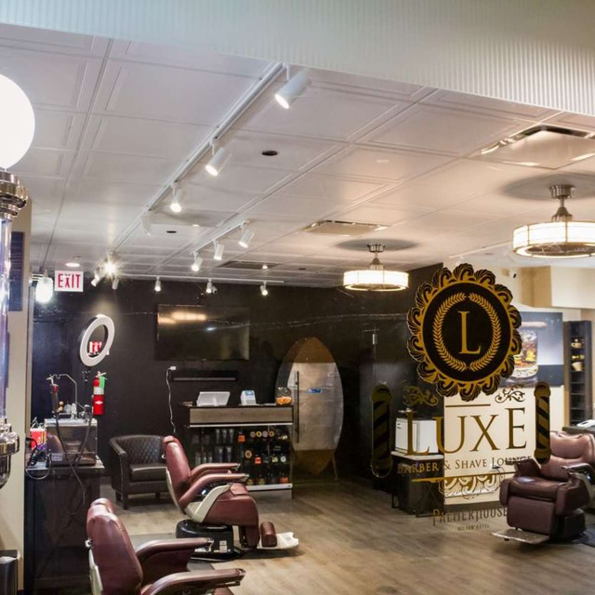 WestSide Barbershop & Shave Lounge - WestSide Barbershop & Shave Lounge