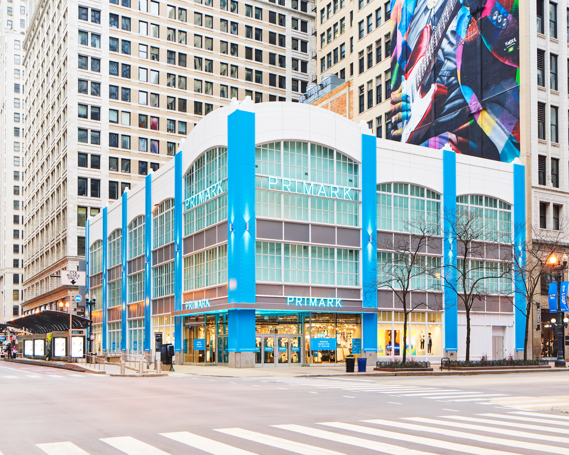 New Era Flagship Store: Chicago (Now Closed) - The Loop - Chicago, IL