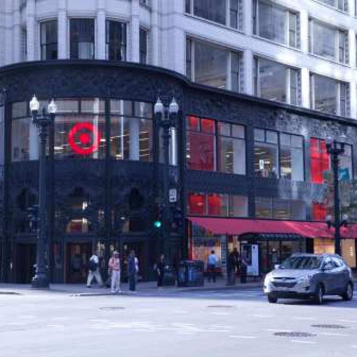 Target Loop Chicago