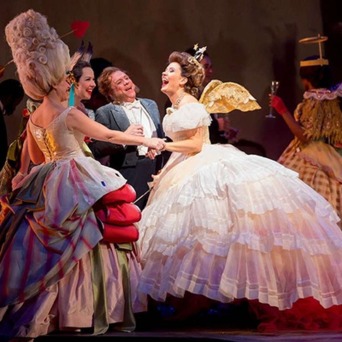 ミュージック LA TRAVIATA Jeffrey Wells, Cheryl Studer, Luciano Pavarotti, Anthony Laciura