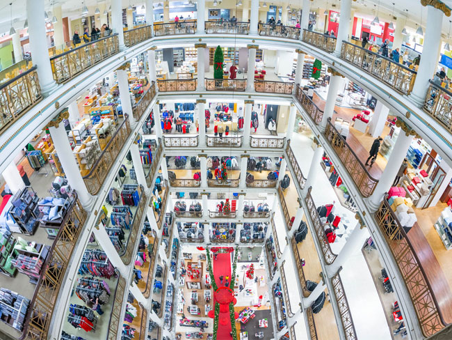 Macy's State Street: Premier Shopping in Chicago, Illinois