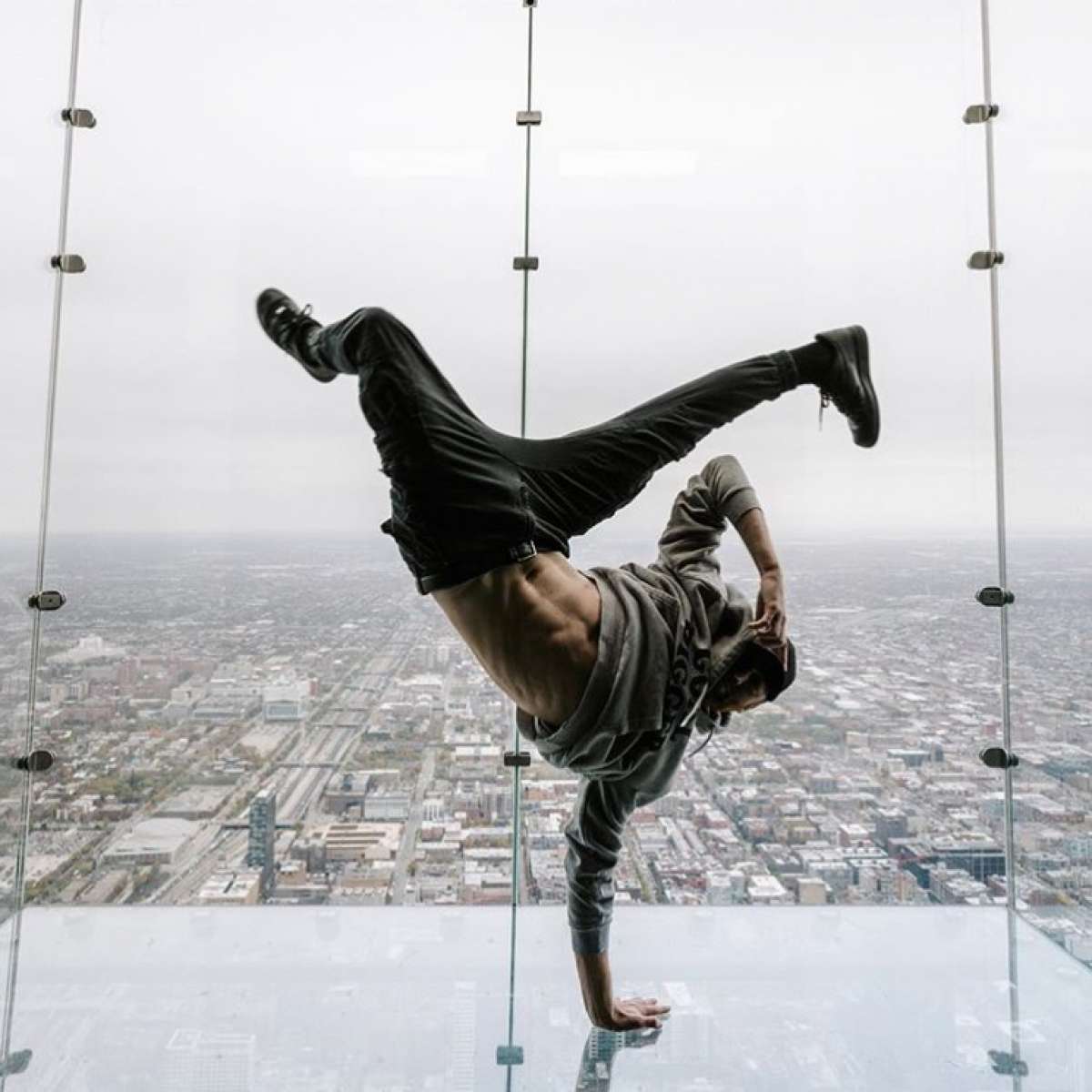 Willis Tower Sky Box