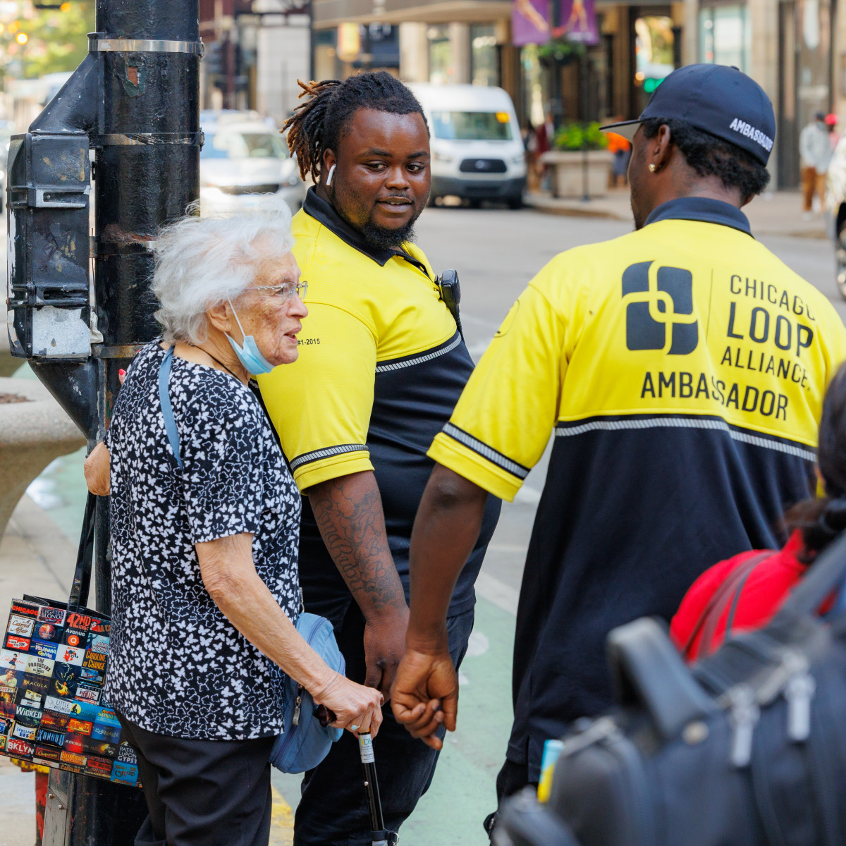 Chicago Loop Alliance Ambassador Program Enlists Youth Through One 