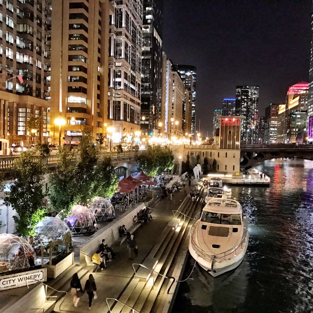 Chicago Riverwalk Loop Chicago