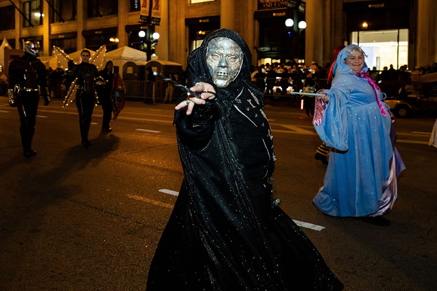 Arts in the Dark Halloween Parade