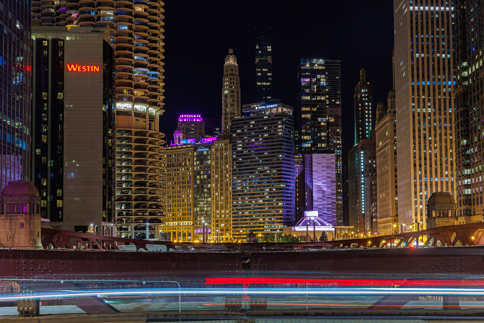Nightime in the Chicago Loop; photo credit Vashon Jordanr