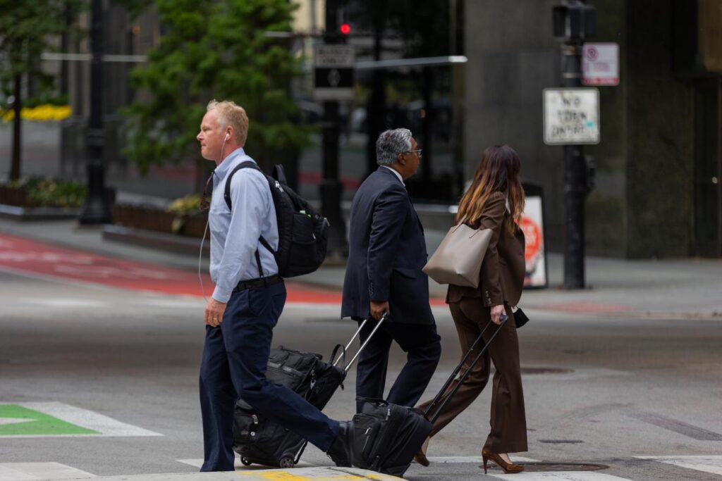Business travelers’ gradual return shows positive signs for Loop recovery in April