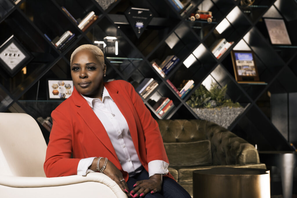 November Loop Employee of the Month: Yolanda Hunter