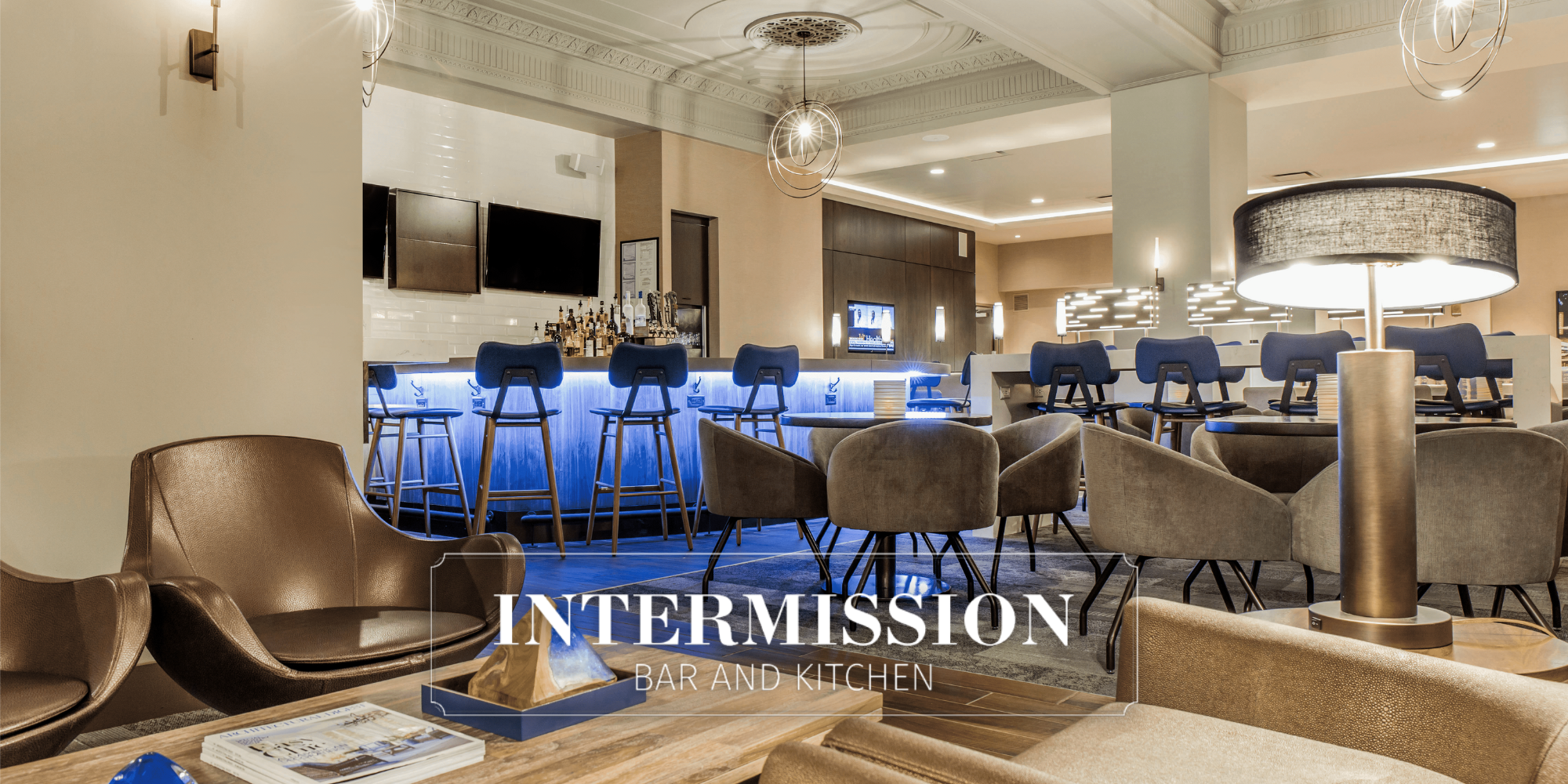 Intermission Bar + Kitchen at Cambria Chicago Loop