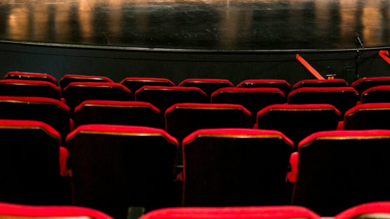 League of Chicago Theatres