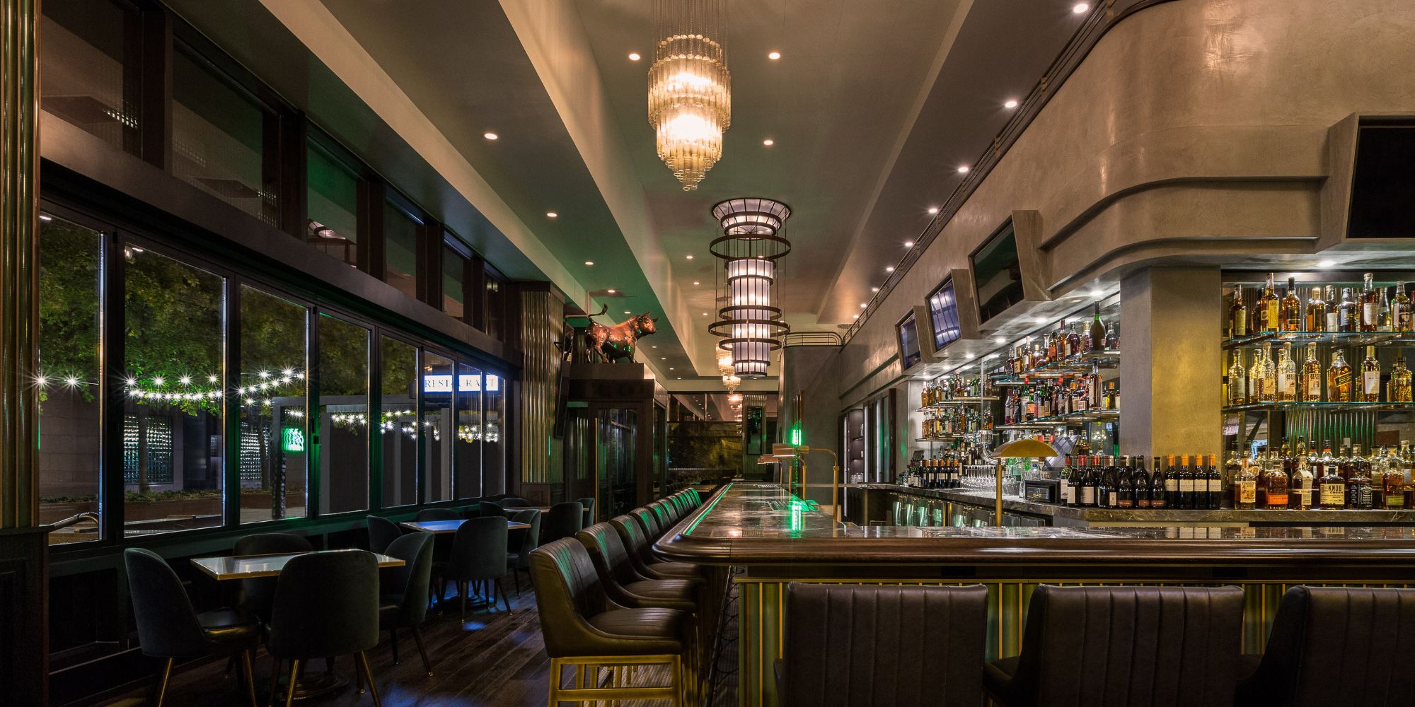 Taureaux Tavern