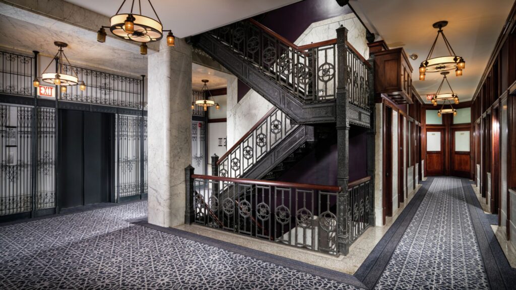 Staypineapple, An Iconic Hotel, The Loop