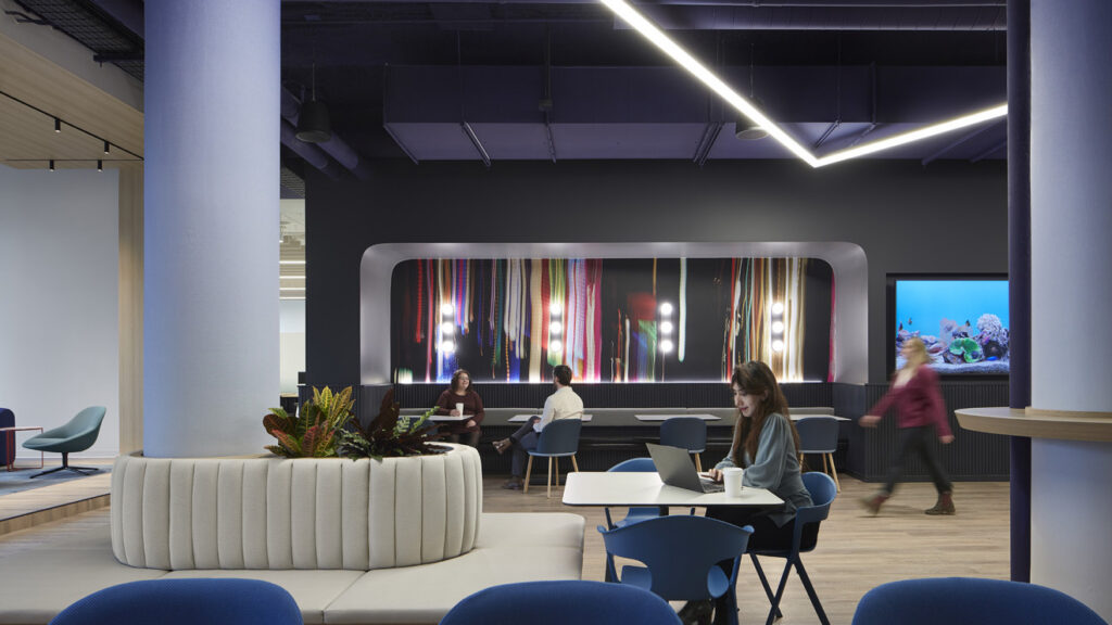 Vivid Seats opens offices in the Loop