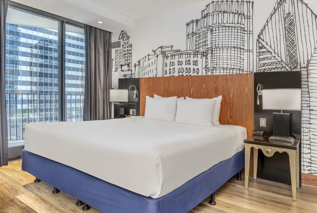 The Radisson Blu Aqua Hotel Chicago